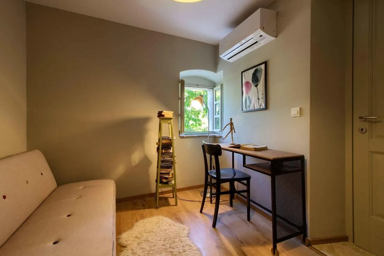 Charming Villa Kalu With Private Pool Near Rovinj By Wiibuk Mrgani クロアチア